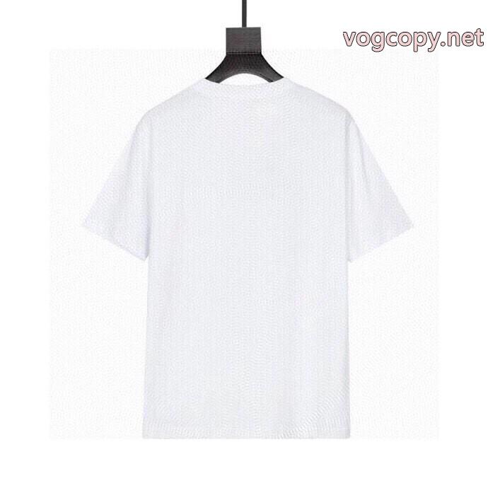 半袖TシャツBURBERRY偽物 ブランド 販売2026年新作通販 話題沸騰 今年のトレンドのシルエット_0_2