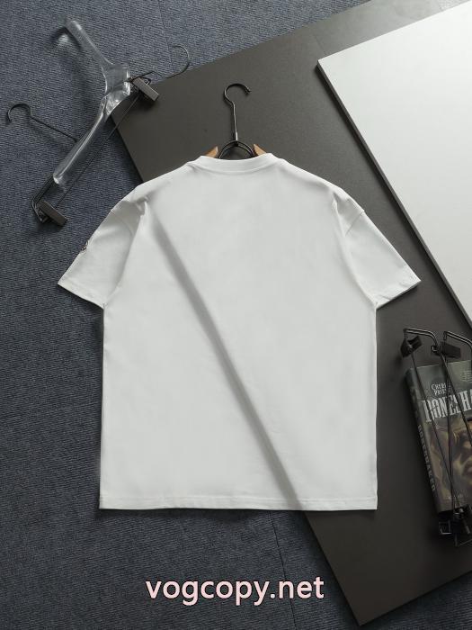 ブランド レプリカMONCLER着回し力抜群大人気 高品質  新色入荷半袖Tシャツ_0_1