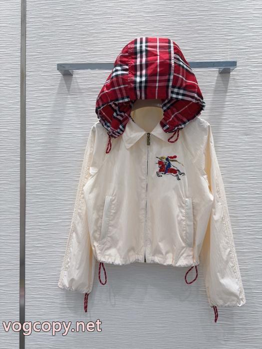 安心国内発送 セール価格でお得新作 新価格で登場！BURBERRYコートコピー 通販_0_3