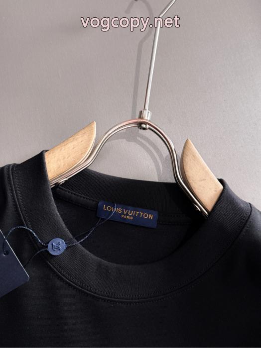 半袖TシャツLOUIS VUITTON最前線2026 元気な印象に 高級感溢るコピー 通販_0_1