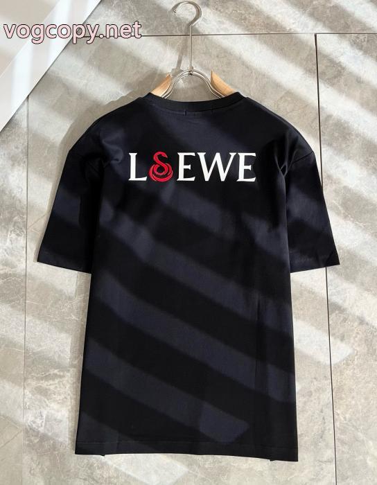 大活躍間違いなし 新作をご紹介 人気上昇中半袖Tシャツブランド コピー ショップLOEWE_0_3