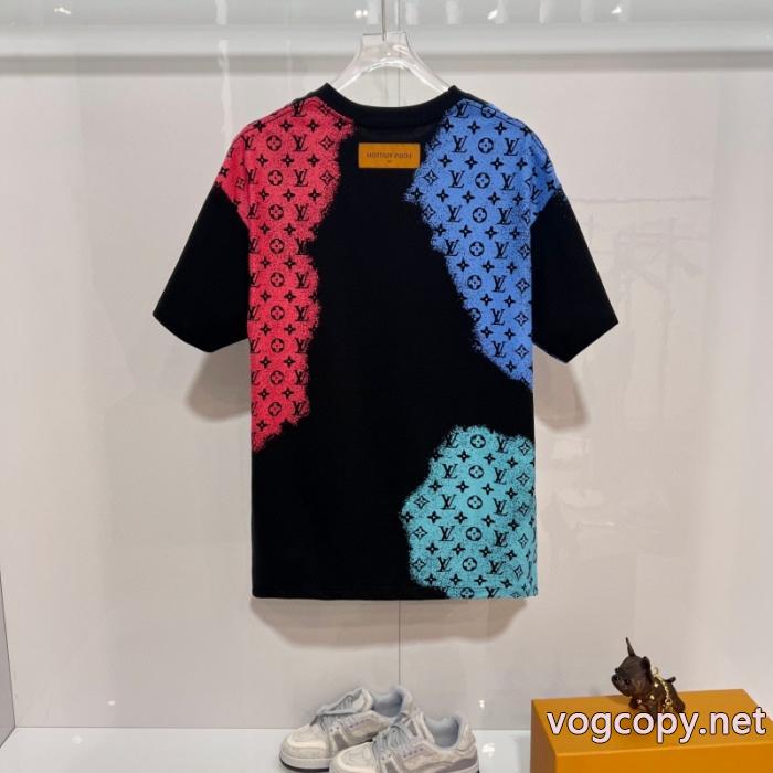 半袖Tシャツ最落なし! 希少! カジュアル反転魅力 2026超人気の最新作LOUIS VUITTON偽 ブランド 販売_0_1