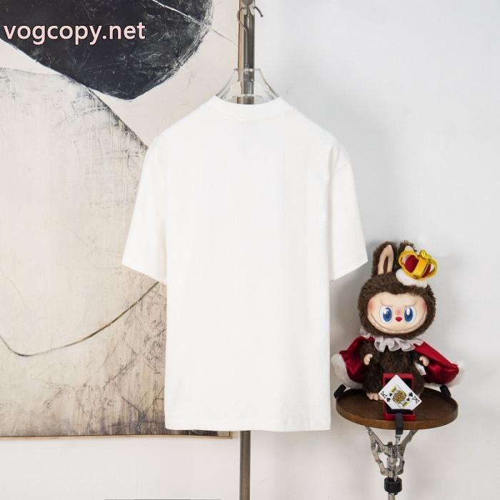 風通しの良いフレア 品質保証新品 人気な定番アイテムDior半袖Tシャツブランド スーパー コピー_0_3