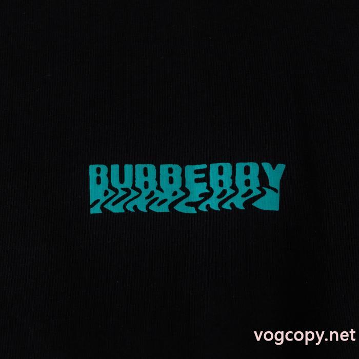 偽物 ブランド ショップ個性的な素材感も魅力 大人っぽい 優等品BURBERRY半袖Tシャツ_0_1