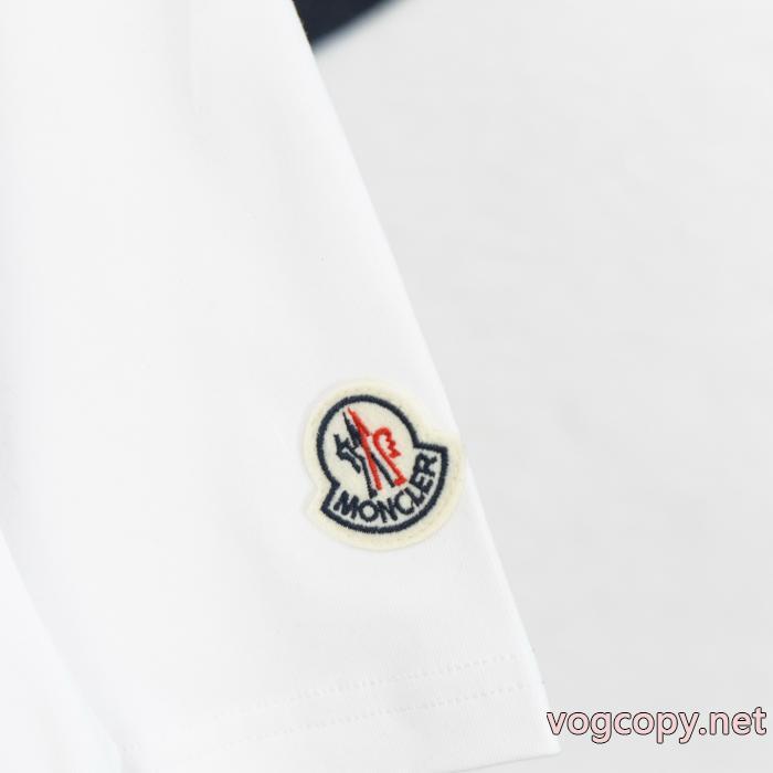 ブランド 激安MONCLER大好評 品質の高い クラシカルな雰囲気半袖Tシャツ_0_0