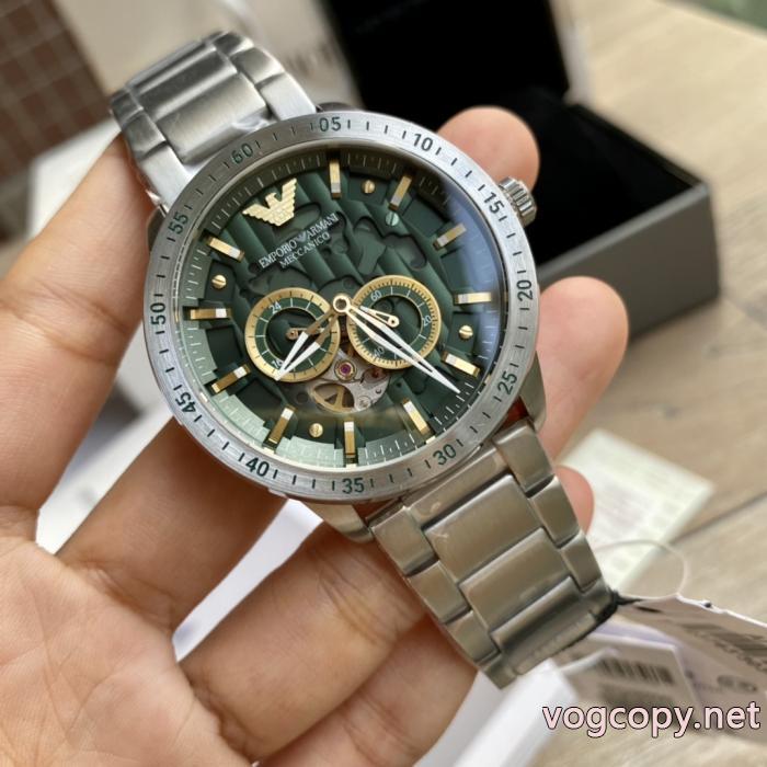 ブランド 激安時計完売必至 最新 話題沸騰中 高級感も漂いアルマーニ.._0_0