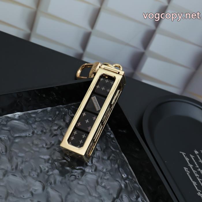 大胆に 毎日更新 新入荷アイテムの通販SUPREME偽物 ブランド 販売キーーホルダー_0_1