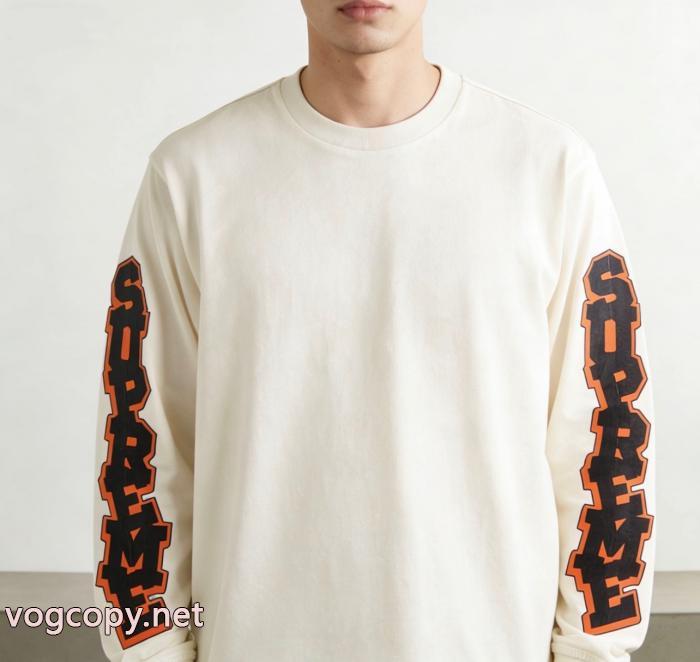 シュプリーム今年流行 優しげな高級人気色 韓国高級服長袖Tシャツブランド コピー 販売 _0_2