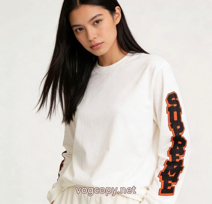 シュプリーム今年流行 優しげな高級人気色 韓国高級服長袖Tシャツブランド コピー 販売 _0_4