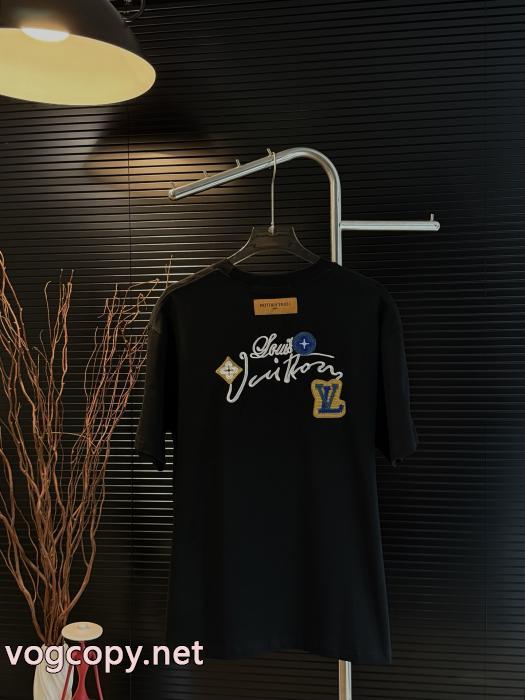 高級素材 秀逸アイテム 人気が再燃！LOUIS VUITTONコピー ブランド 通販 安心半袖Tシャツ_0_3