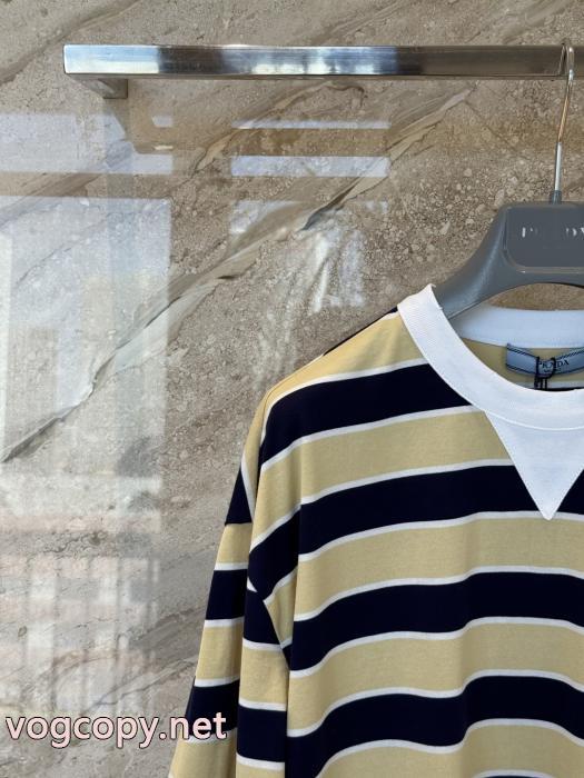 PRADA収納力抜群 多数愛用癒し系 ハイクオリティースーパー コピー ブランド 専門店シャツ.._0_3