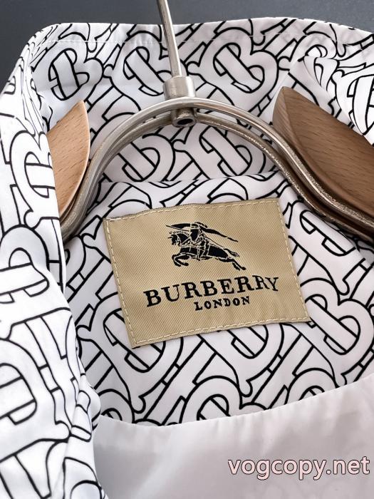 BURBERRYブランド コピー追跡付人気デザイン早い者勝ち VIPセールで奇跡 やっぱり優しい色ジャケット._0_4