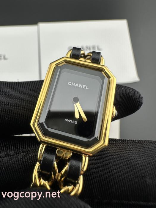 デザイン性の高い 2026新作品 お洒落が人気新品CH時計ブランド コピー 販売.._0_3