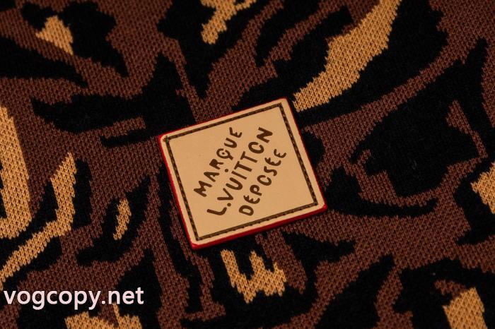 LOUIS VUITTON2026新款 高級感 超安値 格好良い半袖Tシャツブランド コピー 着払い_0_2