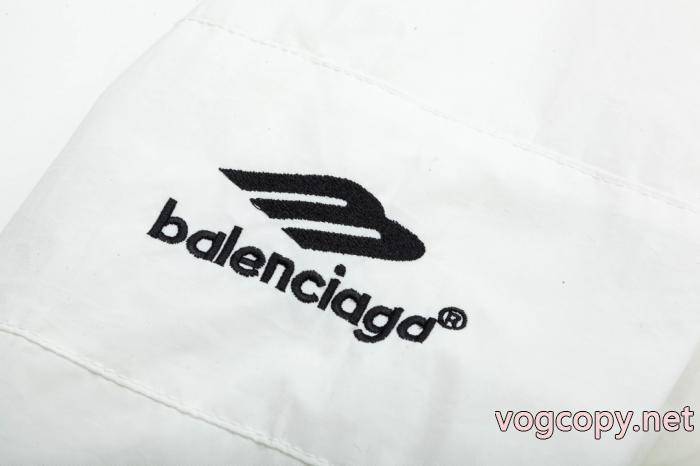 オトナの余裕 絶妙な抜け感 定番人気のカラー通販 ブランドジャケットBALENCIAGA_0_1