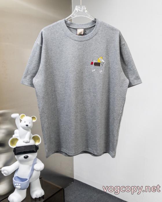 注目ブランドは2026最新 落ち着いた大人の雰囲気に 好評なアイテムDior半袖Tシャツスーパー コピー_0_0