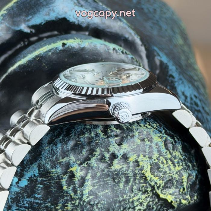 時計ブランド コピー 販売ROLEX一番人気 上質な材料 財布 スーパーコピー_0_3