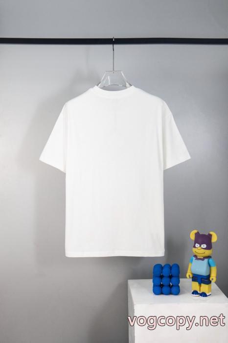 偽 ブランド 通販半袖Tシャツおしゃれ感度が高まる 最新で完売確実 高級感が溢れるLOEWE_0_3