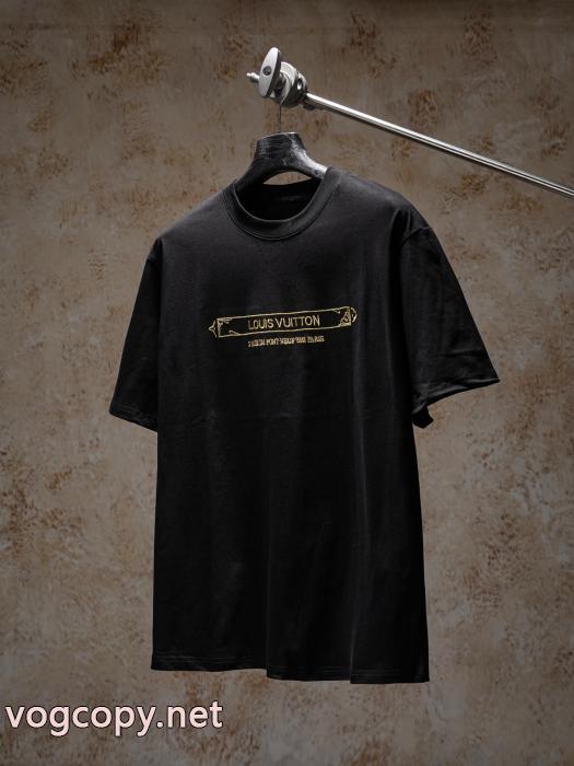 ブランド 激安著名人も愛用した 2026年用 新作人気LOUIS VUITTON半袖Tシャツ_0_0