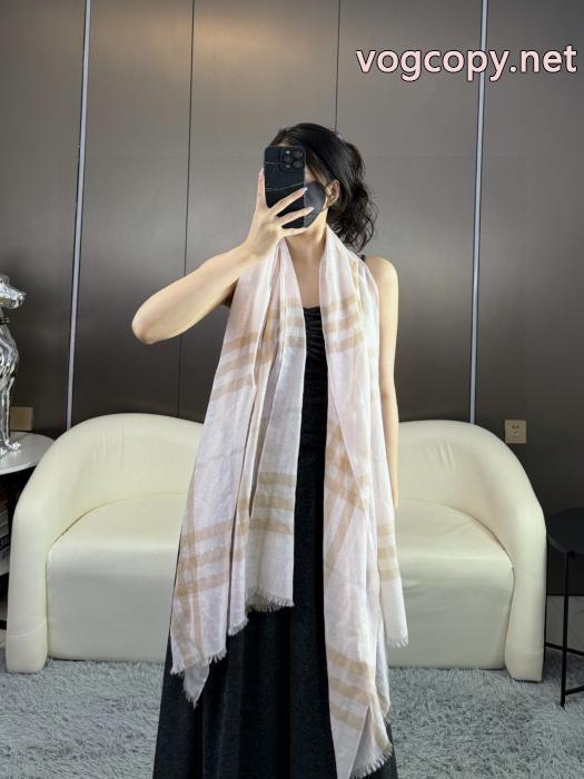 バーバリーコピー ブランドマフラー完売再入荷   おしゃれに春を迎えるために 2026限定 男女兼用に人気.._0_0