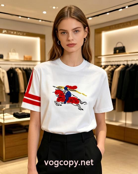 2026限定モデル 実用的 海外セレブ定番愛用 BURBERRY半袖Tシャツブランド コピー 通販_0_2