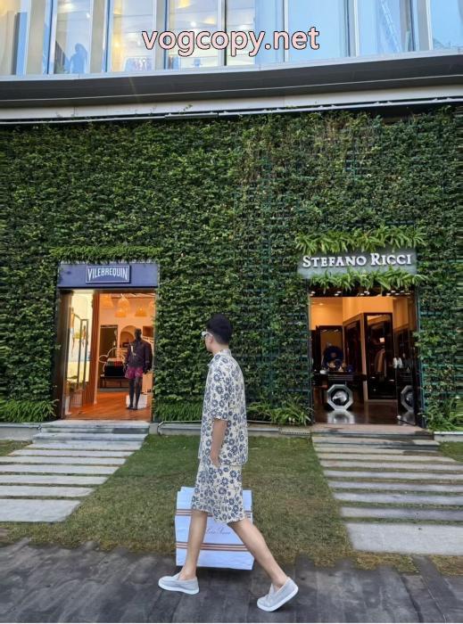 26ss 話題が沸騰中 定番人気激安ブランド コピー 優良店Dior半袖シャツ_0_4
