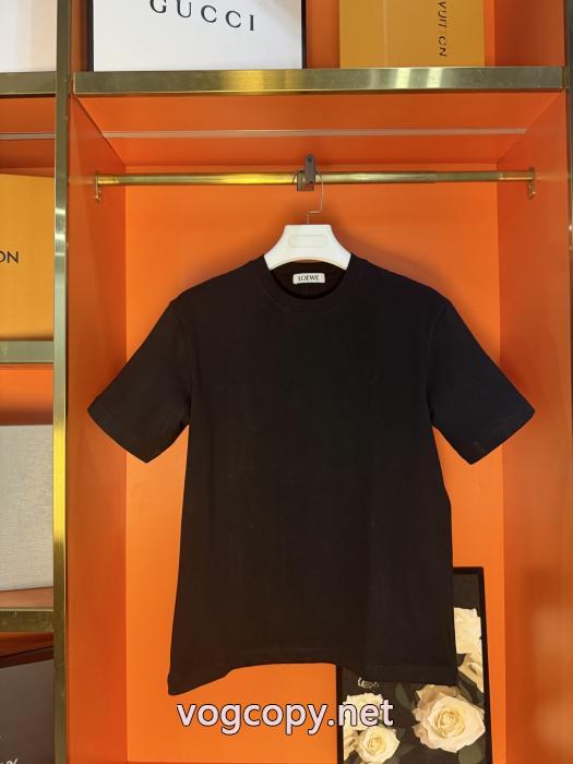軽量で大容量 HOT品質保証 大人の個性を。 LOEWE半袖Tシャツスーパー コピー 通販 優良_0_4