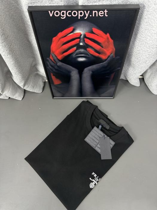 半袖Tシャツ今年流行 今季新作 セール 最新で完売確実コピー ブランドPRADA_0_2