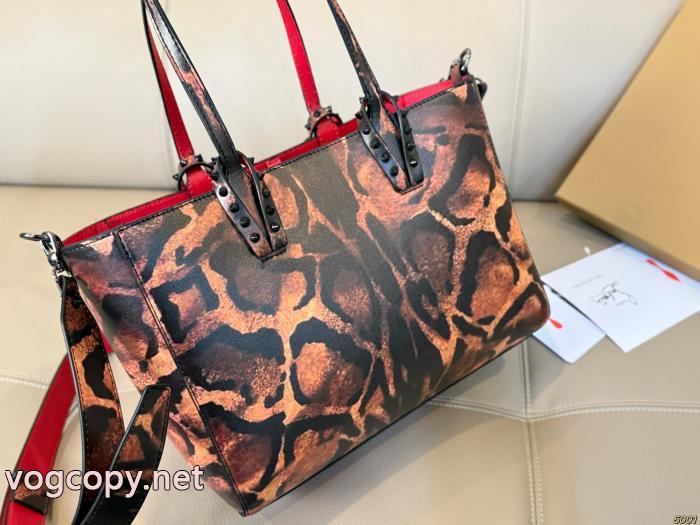 新作入荷 定番人気商品 送料無料人気コピー ブランド 通販Christian Louboutinバッグ_0_2