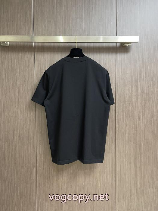  2026ブランドコピー気分が上がる憧れブランド 2026新発売 数量限定安い半袖TシャツMONCLER_0_1