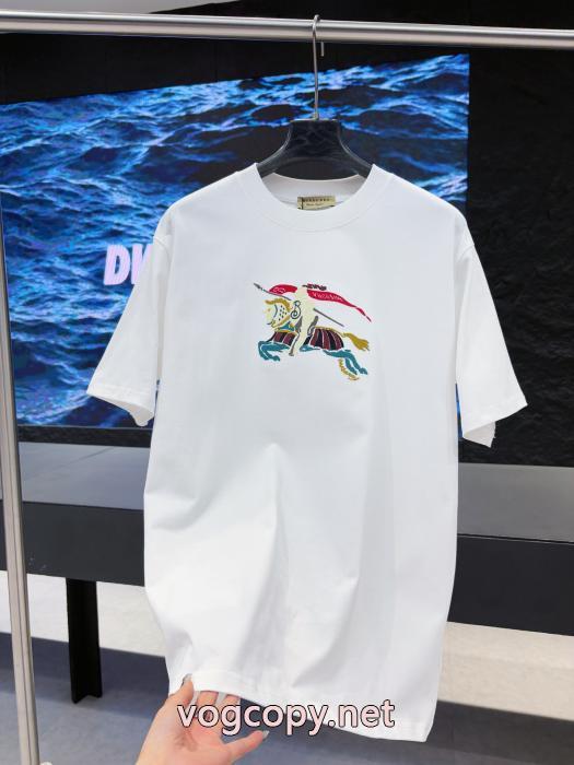 話題の商品 品質保証新作 爆買い新品バーバリー半袖Tシャツ偽物 通販 サイト_0_4