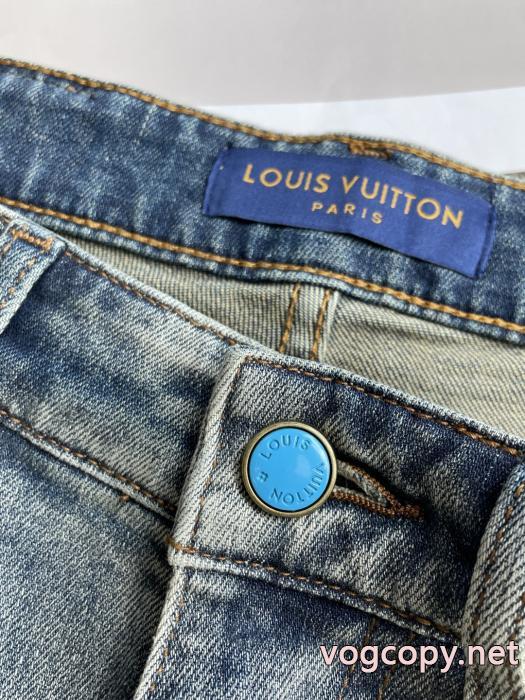 コピー ブランドロングシーズン愛用頂ける 今年もトレンド 年末年始売切必至LOUIS VUITTON&nbsp;&nbsp;&nbsp;&nbsp;ブランド ジーンズ._0_4