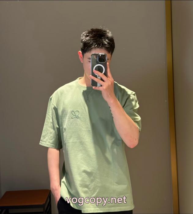 激安 ブランド 通販半袖Tシャツ絶対欲しい新作 必見素敵お上品 今年人気アイテムLOEWE_0_0
