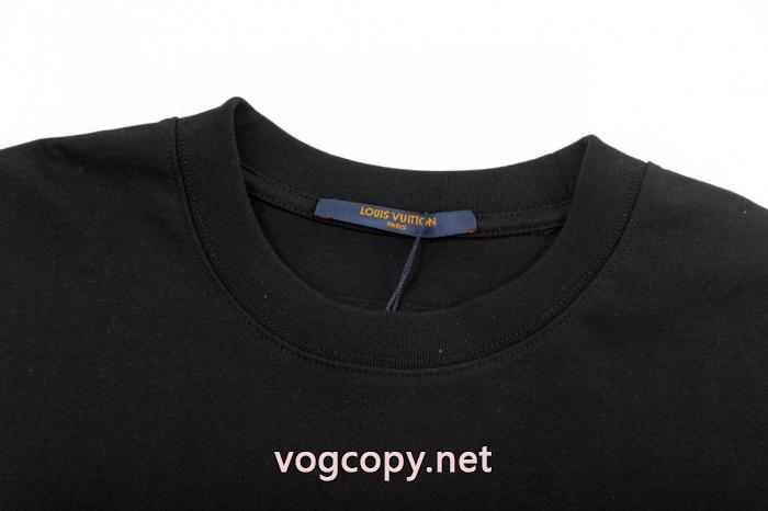 LOUIS VUITTONブランド コピー 販売 韓国の人気 話題のブランド 今年の流行りファション半袖Tシャツ_0_1