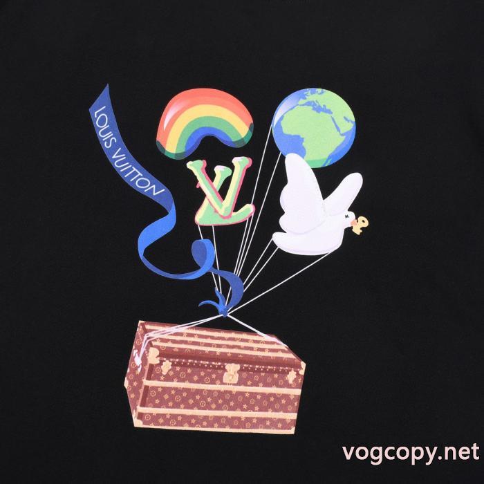 ブランド コピー ショップ半袖Tシャツ洗練された印象 日本完売 2026大活躍ルイ ヴィトン_0_1