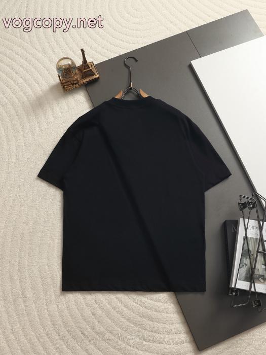 半袖Tシャツ偽物 ブランド先行入荷 可愛いすぎる 人気が爆発 FENDI_0_0