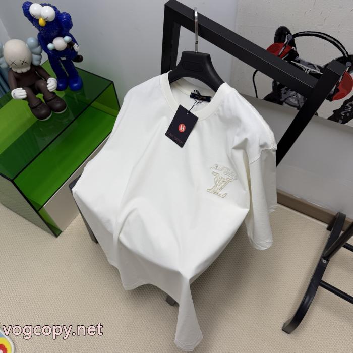 ブランド コピー s 級半袖Tシャツブランドスタイルが継続的に人気 2026夏到来新作 新作追加LOUIS VUITTON_0_2
