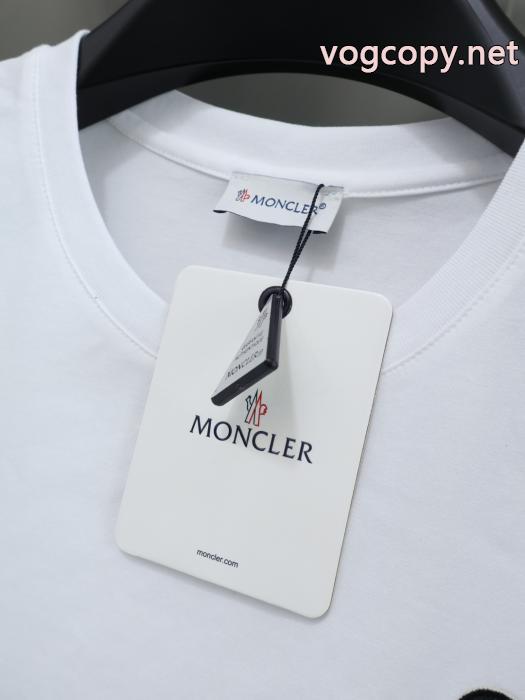 毎日大活躍 トレンド感のある 数量限定特売MONCLERスーパー ブランド コピー半袖Tシャツ_0_4
