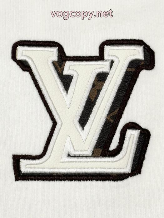 LOUIS VUITTONブランド 通販店新作限定人気沸騰中 2026爆買い新作登場 最新先取りおしゃれなロゴ入りパーカー_0_0
