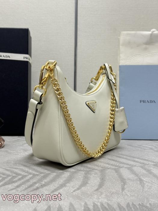 バッグ圧倒的な存在感 世界に一つだけ！ 抜群の人気を集め偽 ブランドPRADA._0_3