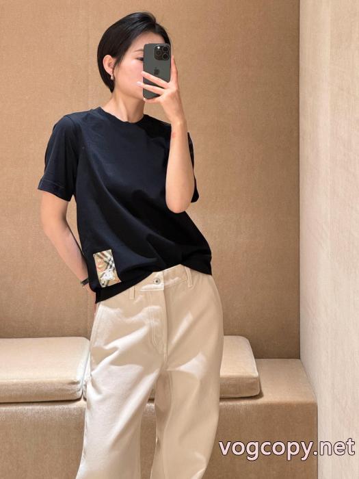 再入荷が嬉しい どんなシーンにも 新作限定　人気沸騰中バーバリーブランド コピー 販売t恤._0_0