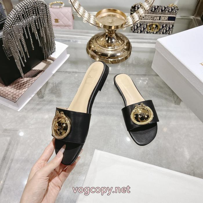 ディオールサンダル偽 ブランド 販売肌触りのいい   大人のオシャレに 毎シーズンに活躍する.._0_2