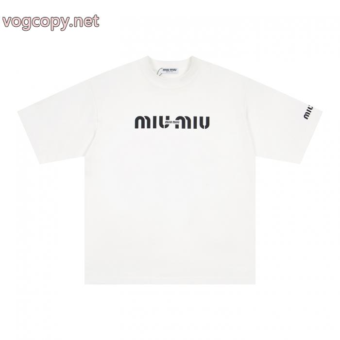 MIUMIUブランド コピー 通販最新話題沸騰中 カラバリ豊富 早者勝ち半袖Tシャツ_0_4