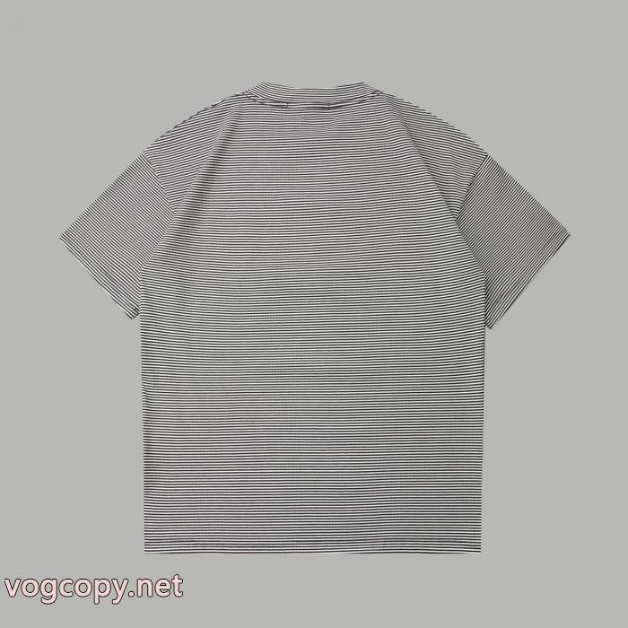 2026新品入荷 欧米韓流 激安通販限定商品半袖TシャツLOUIS VUITTONコピー ブランド 優良_0_4