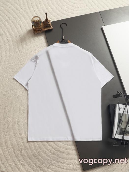 原宿スタイル 売れ筋！ 最新入荷260%新品LOEWE半袖Tシャツブランド コピー  _0_0