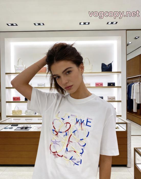 ロエベ品質保証 人気商品登場 幅広いシーンスーパー コピー 安心半袖Tシャツ_0_2