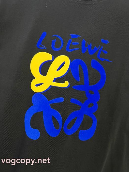 ブランド 偽物 激安 通販専用携帯ケース 即日対応 有名人愛用半袖TシャツLOEWE_0_3