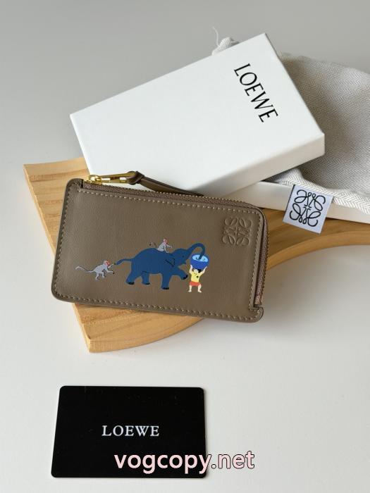 ブランド コピー 販売財布LOEWE国内発セール完売間近 評価の高い 長く使える！_0_3