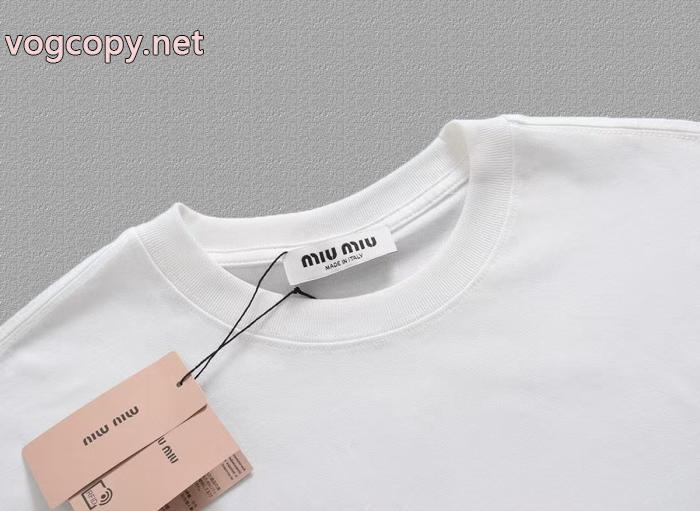 激安即発 着心地のいい 今話題!ブランド 品 コピーMIUMIU半袖Tシャツ_0_4