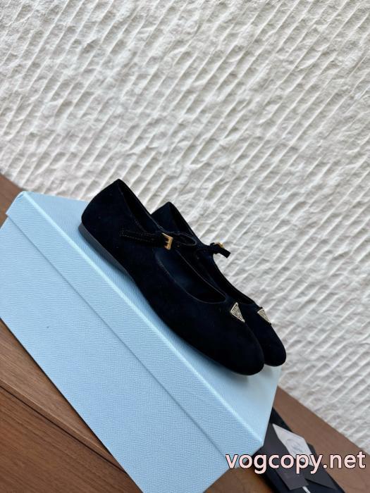 ブランド スニーカー 激安人気定番品質保証 海外セレブ愛用 品質保証書プラダパンプス.._0_4